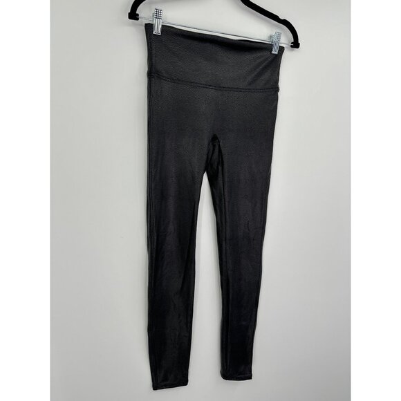 SPANX Faux Leather Pebble Textured Legging Pant Black Medium - Picture 3 of 6